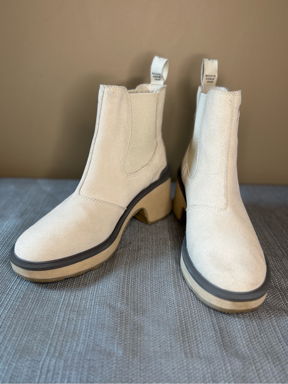 Sorel Cream Suede Chelsea Platform Boot